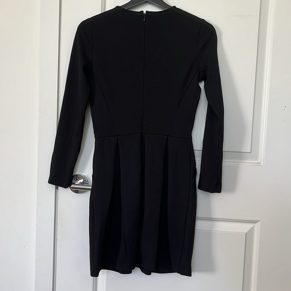 Sunday Best Dress - Picture 2 of 3